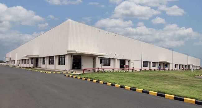 Pandemia a transformat sectorul industrial în vedeta pieţei imobiliare