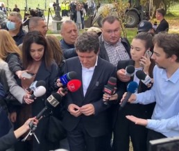 Planseul Unirii: Primarul general, in conflict cu primarii sectoarelor 3 si 4