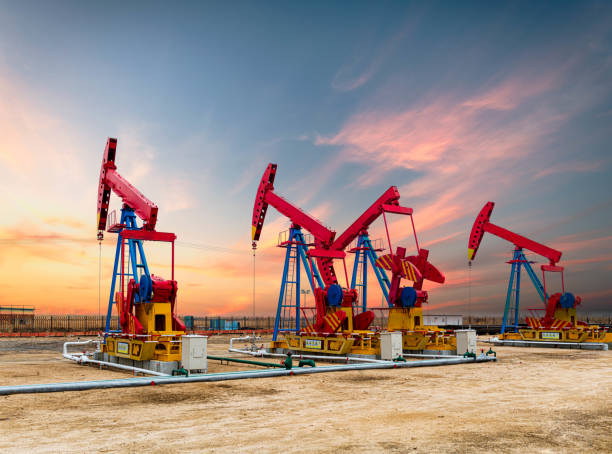 Petrol: Cotatiile se mentin stabile, investitorii asteptand noi informatii