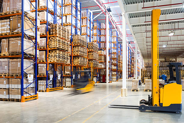 Piata imobiliara comerciala: Investitii in spatii comerciale, spatii industriale si foarte putine in spatii de birouri