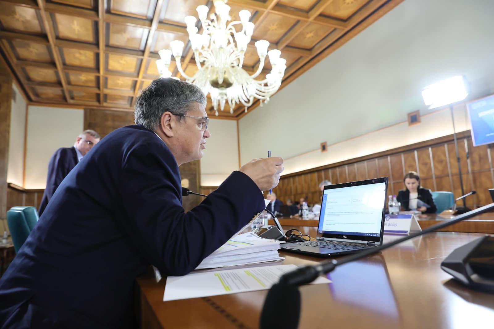 Executivul incearca sa previna pierderea banilor din PNRR
