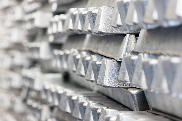 Tensiuni pe piata aluminiului, din cauza tarifelor americane