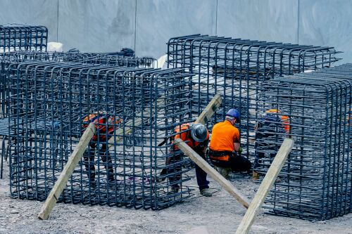 Muncitorii in constructii: Investitii majore pentru a nu periclita cresterea economica