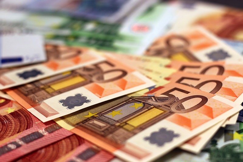 FMI: Datoria Europei este pe cale sa creasca din nou, intr-o noua era a incertitudinii