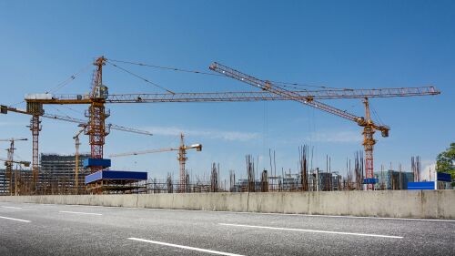 ANAF i-a luat in vizor pe constructori si dezvoltatori