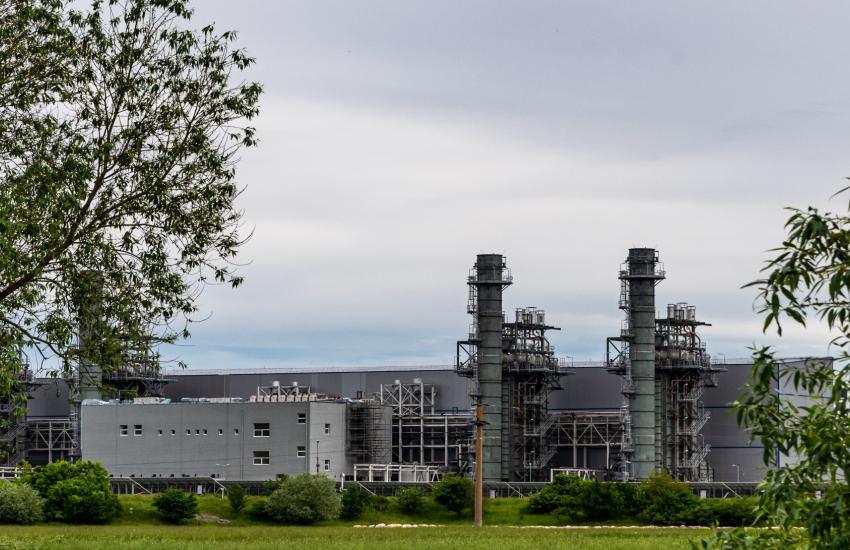 Termene extinse pentru investitii verzi: centrala de la Iernut, tot mai aproape de finalizare