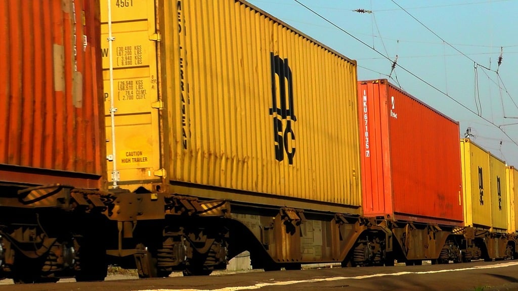 Transporturi feroviare: Noi tarife pentru serviciile AFER