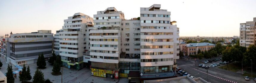 Cel mai mare contract de reabilitare din PNRR: 30 de blocuri din Buzău vor fi consolidate seismic și eficientizate energetic