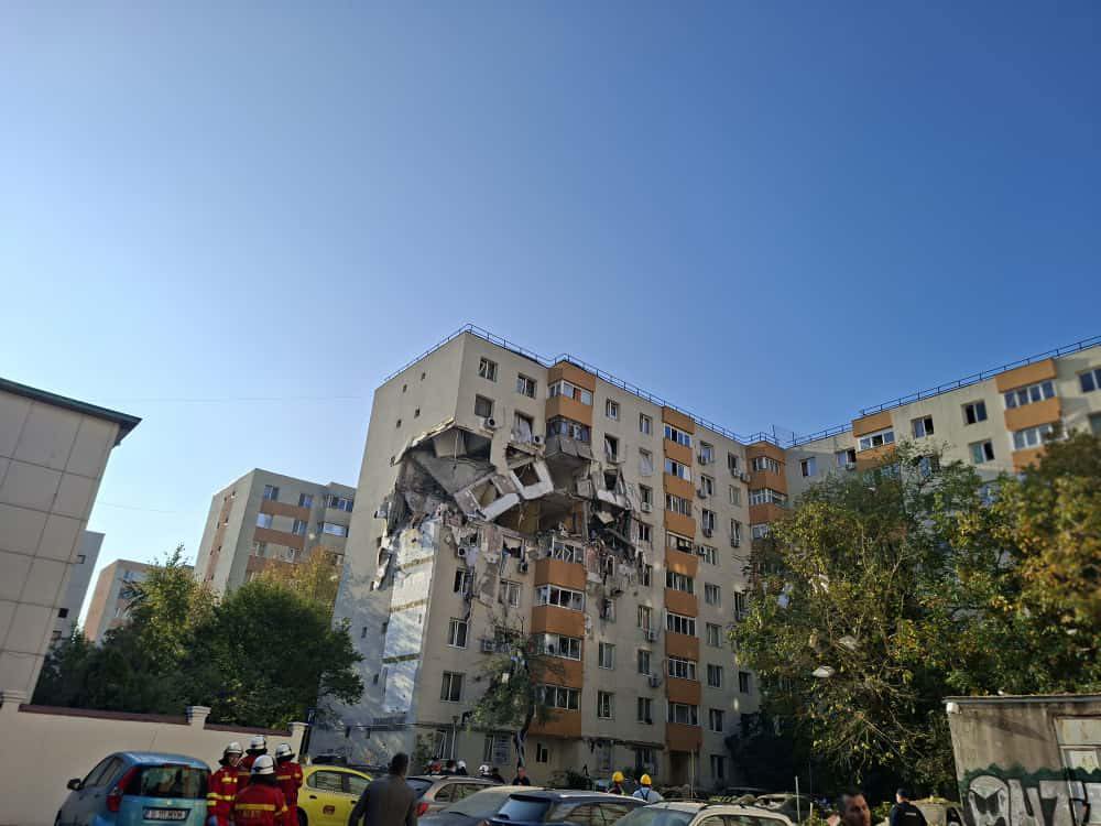 Explozia blocului din Rahova: Structura cladirii este afectata, avertizeaza inginerii structuristi
