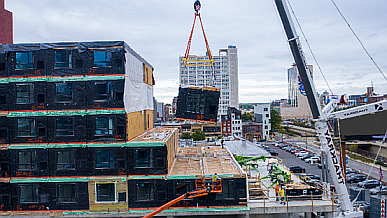 Reconstruirea Ucrainei şi rolul construcţiei modulare – o oportunitate pentru România