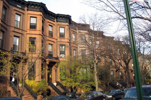 Locuintele accesibile: argument decisiv in campania primarului ales al New York