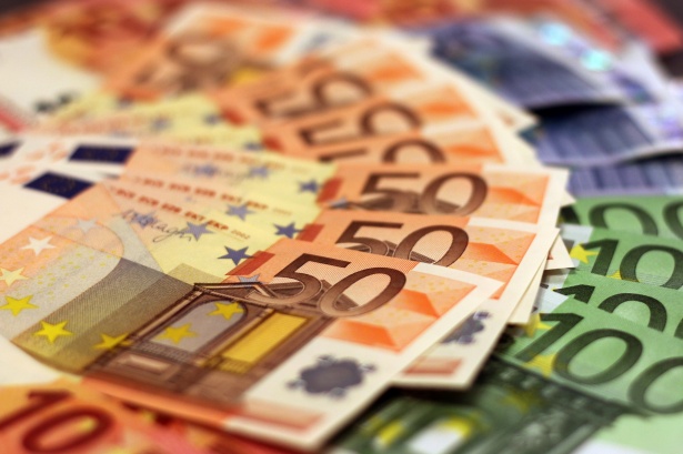 Noi oportunitati de finantare deschise de Comisia Europeana