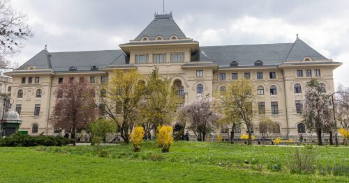 Cladirea Primariei Bucurestiului asteapta receptia lucrarilor de reabilitare