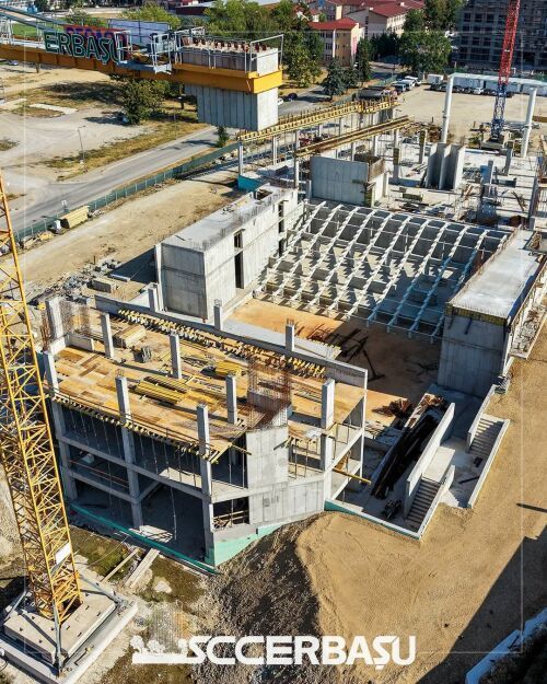 Constructii Erbasu continua lucrarile la Centrul Cultural Multifunctional din Oradea